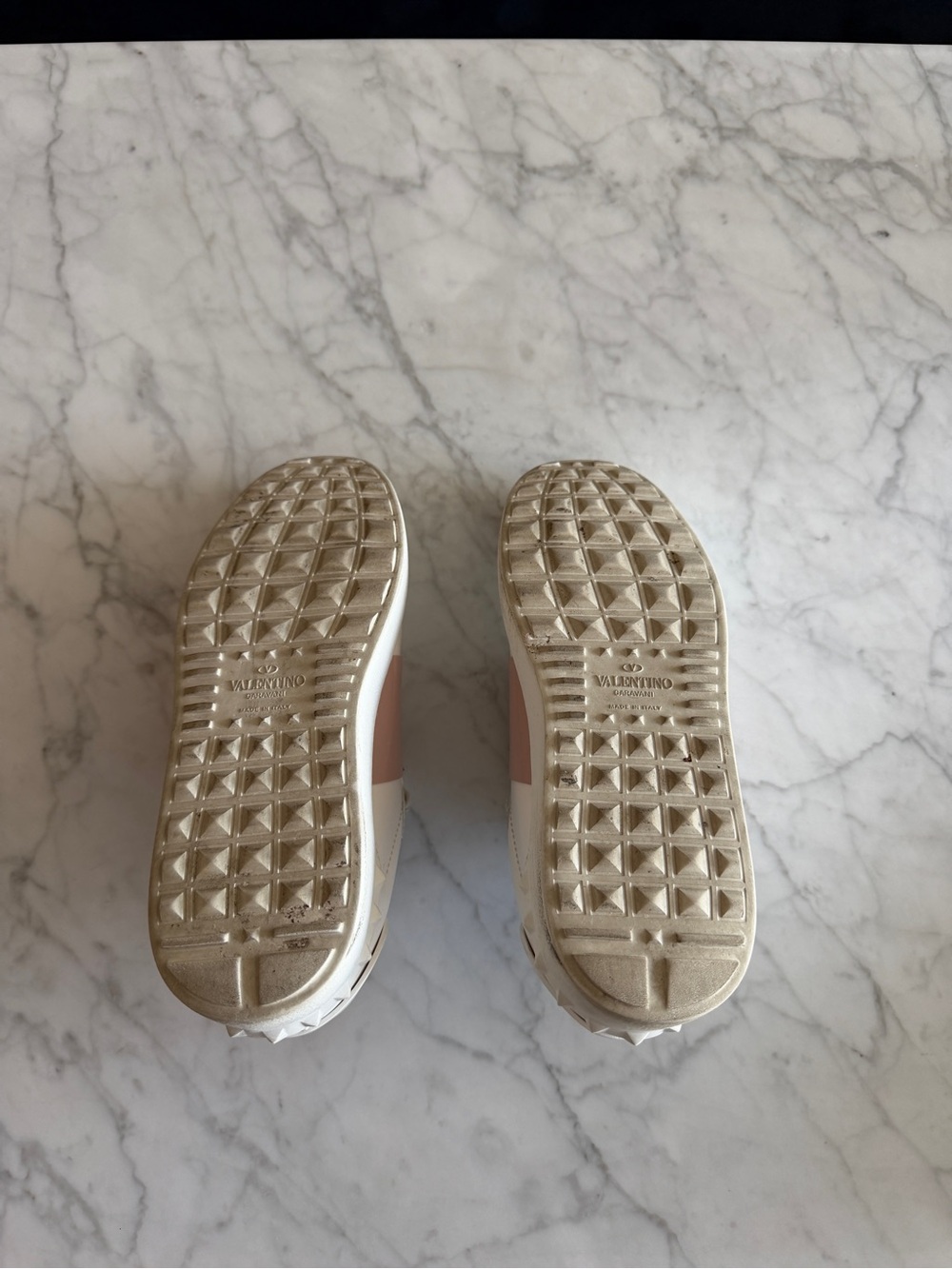 Nib Valentino rockstud pink sneakers - Picture 3 of 6